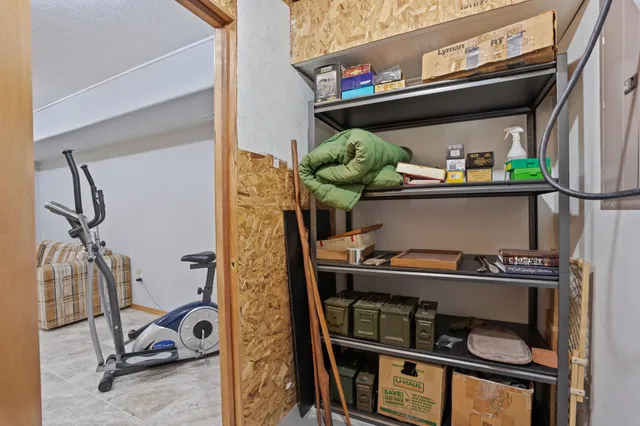 $899,900 | 26312 East Idaho Pines Lane, Newman Lake, WA 99025