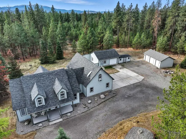 $899,900 | 26312 East Idaho Pines Lane, Newman Lake, WA 99025