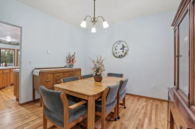 $899,900 | 26312 East Idaho Pines Lane, Newman Lake, WA 99025