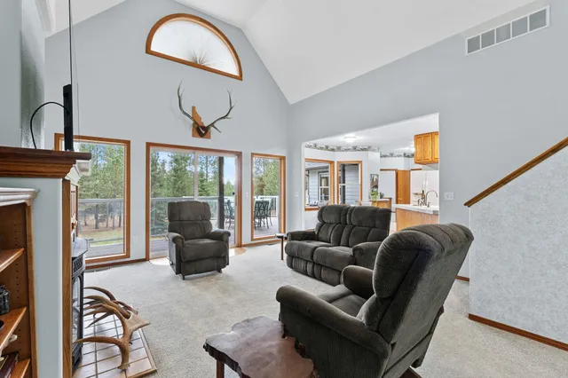 $899,900 | 26312 East Idaho Pines Lane, Newman Lake, WA 99025