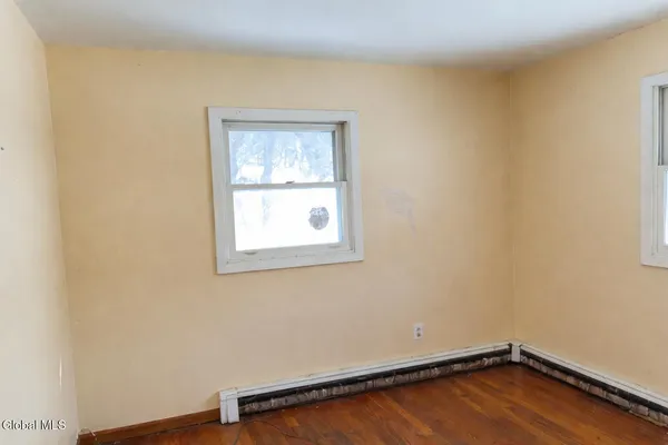 $250,000 | 3 Short Street, Castleton-on-Hudson, NY 12033