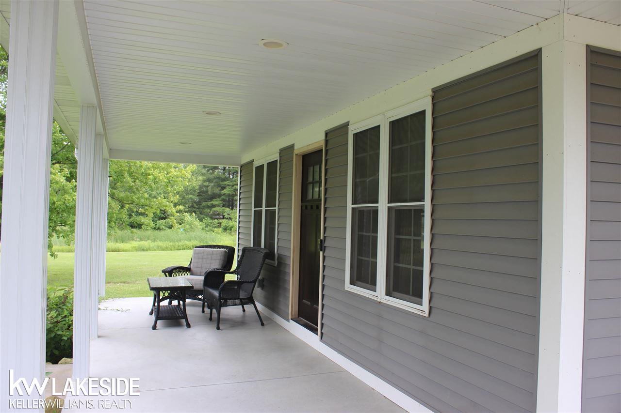 22044 Armada Center Road Armada, MI 48005 - Photo 30 of 44 50080179-29.JPG