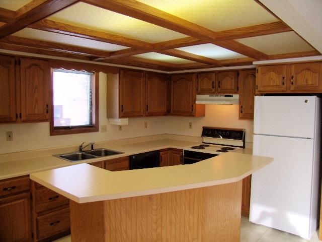 904 Redding Road Angola, IN 46703 - Photo 5 of 16 Gallery Image 5