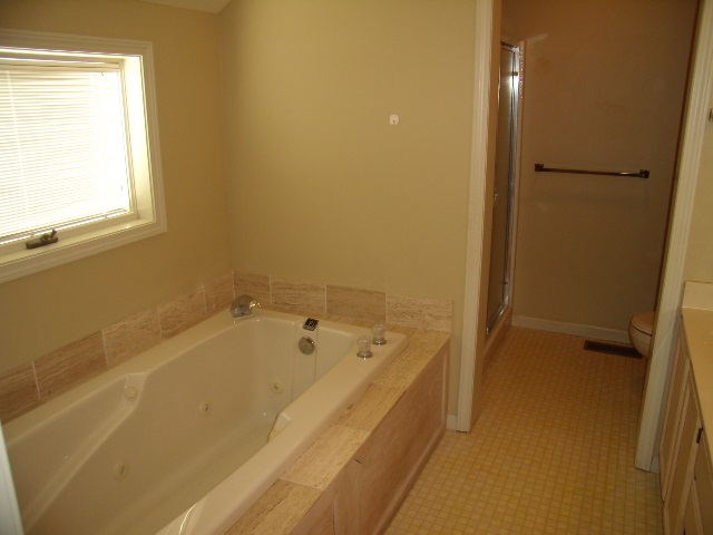 904 Redding Road Angola, IN 46703 - Photo 10 of 16 Gallery Image 10