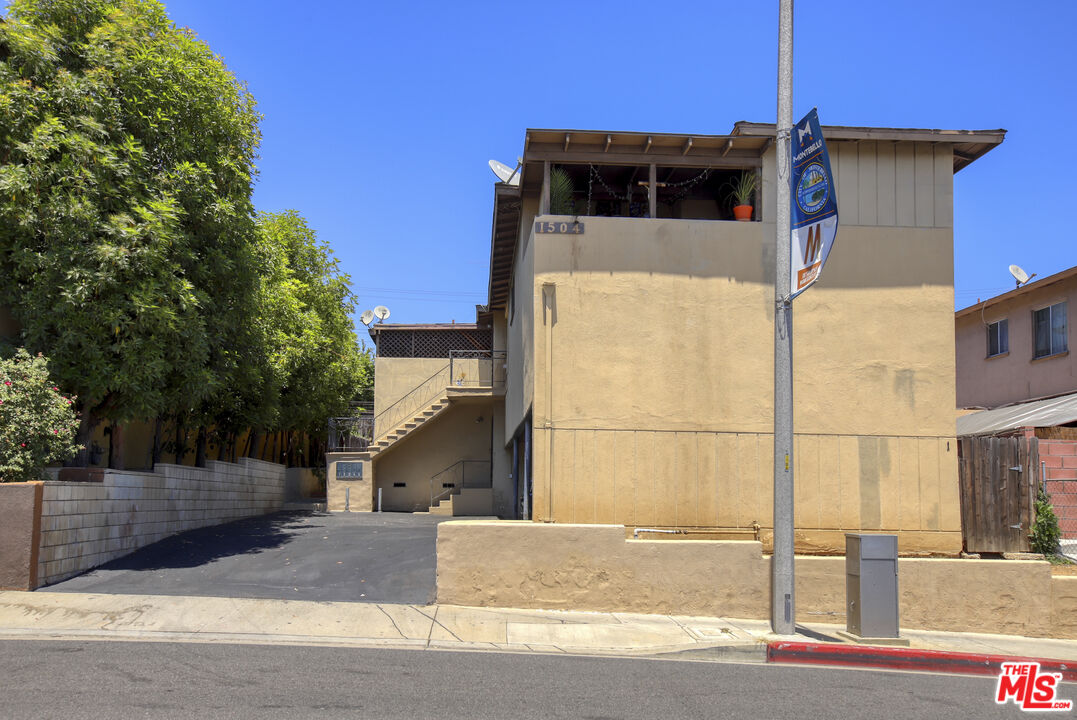 1504 West Beverly Boulevard Montebello, CA 90640 - Photo 2 of 24 a view of a large building