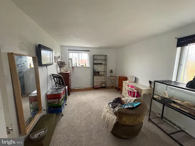 $410,000 | 40 Woodlane Drive, Blackwood, NJ 08012