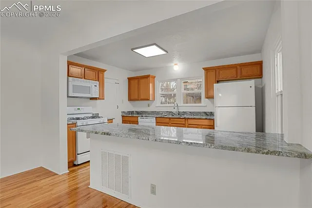 $649,900 | 917 North Institute Street, Colorado Springs, CO 80903