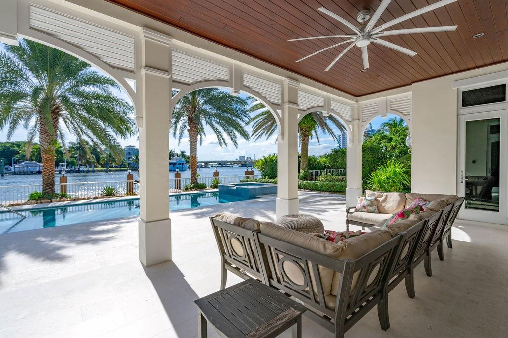 2798 Northeast 24th Street Lighthouse Point, FL 33064 - Photo 15 of 61 Photo 15