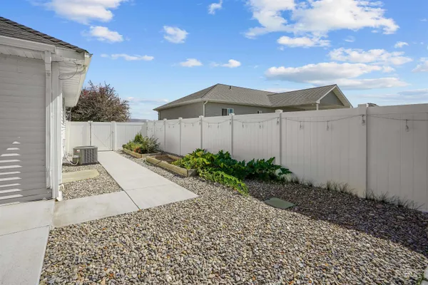 $600,000 | 78 Pelican Drive, Rupert, ID 83350