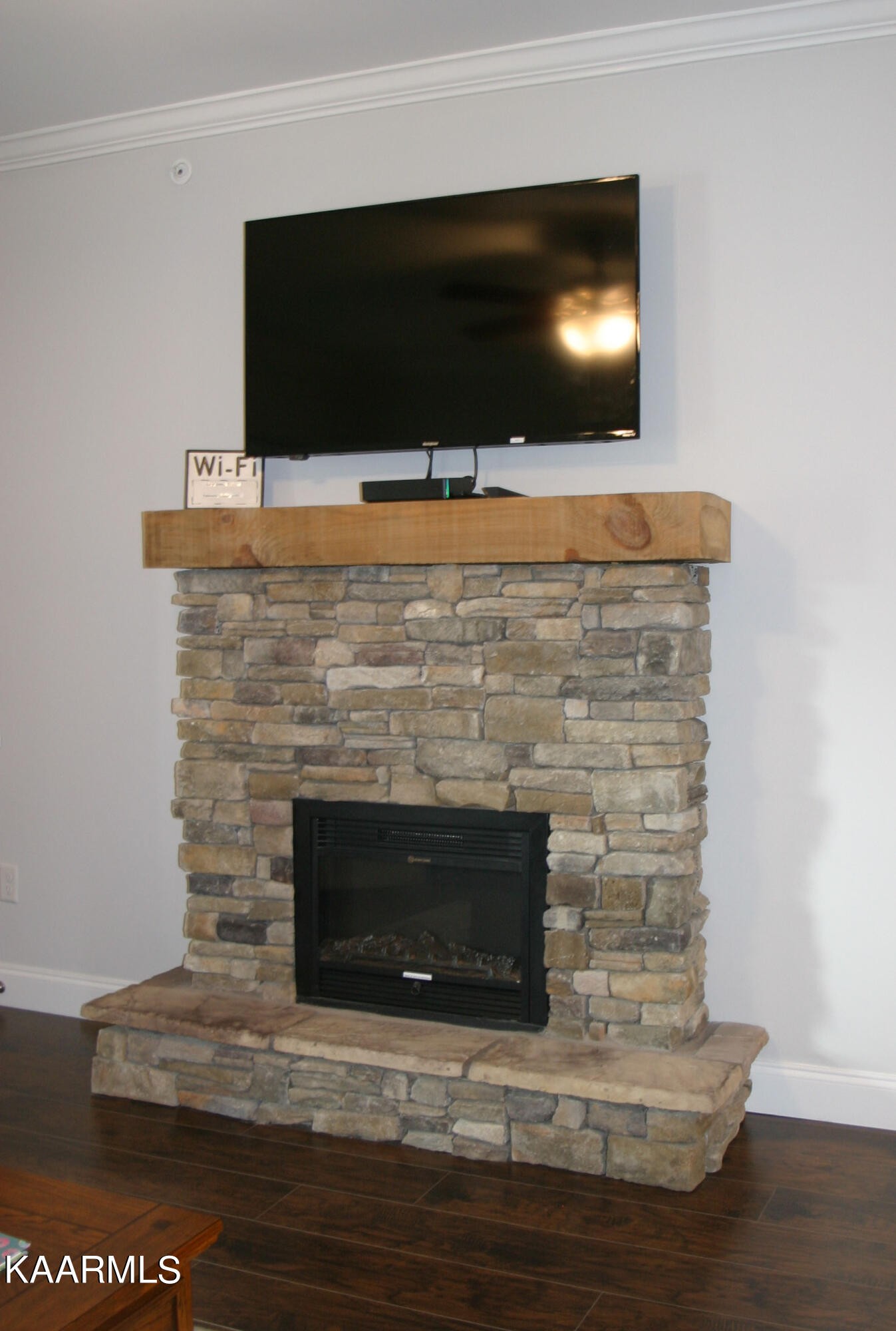 326 Shooting Star Loop, Unit 102 Townsend, TN 37882 - Photo 4 of 22 a room with fireplace