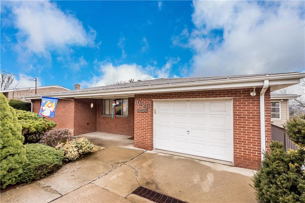 3828 Willett Road Pittsburgh, PA 15227 - Photo 4 of 17 Gallery Image 4