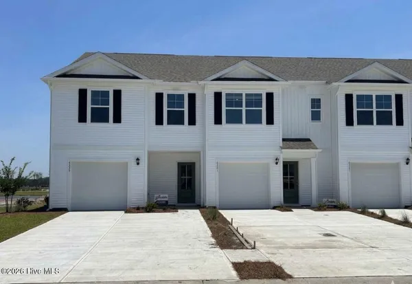 $318,890 | 4339 Majesty Drive, Unit 399, Castle Hayne, NC 28429
