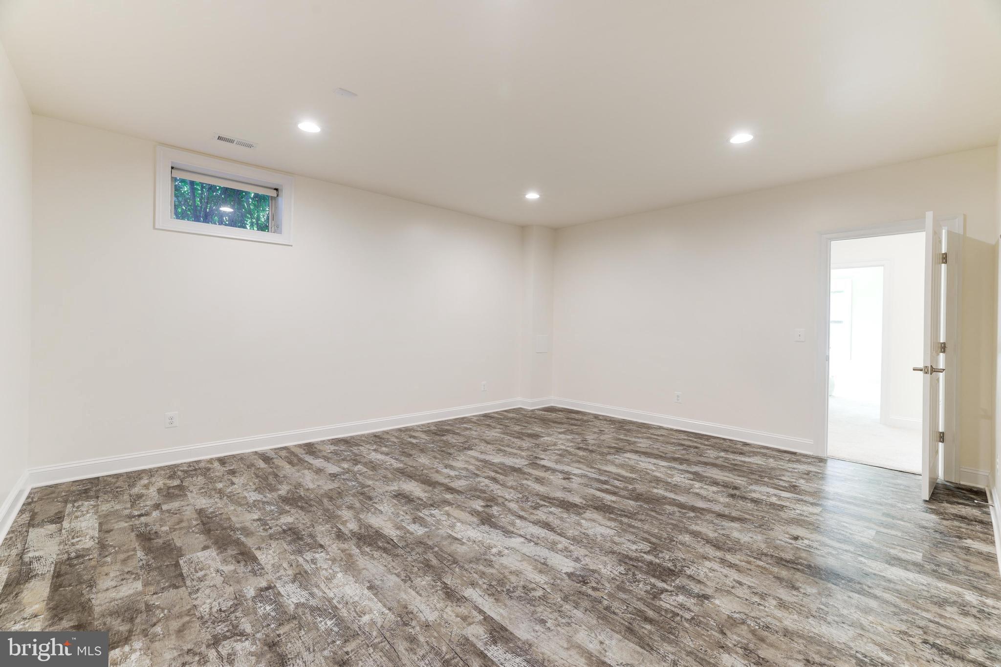 10993 Tradewind Court Oakton, VA 22124 - Photo 43 of 52