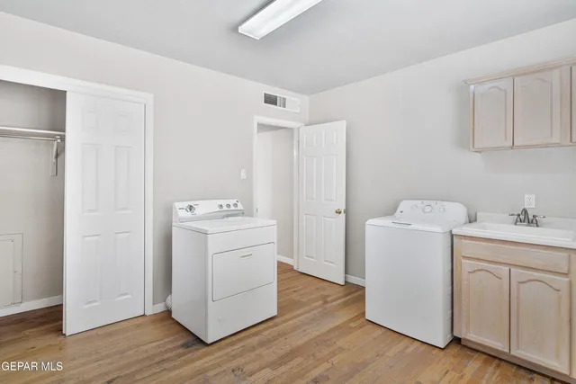 $269,900 | 3215 Mobile Avenue, El Paso, TX 79930