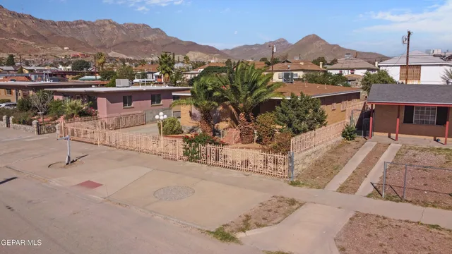 $269,900 | 3215 Mobile Avenue, El Paso, TX 79930