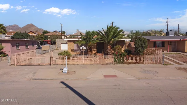 $269,900 | 3215 Mobile Avenue, El Paso, TX 79930