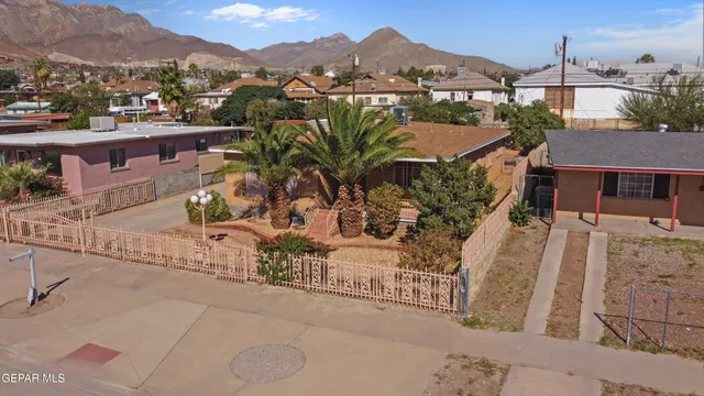 $269,900 | 3215 Mobile Avenue, El Paso, TX 79930