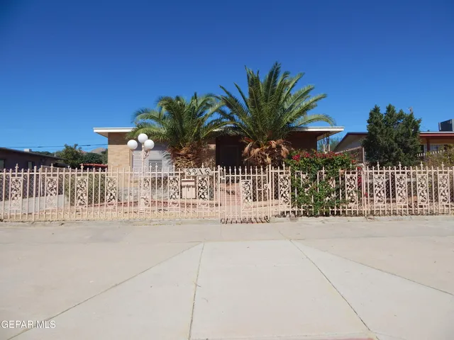 $269,900 | 3215 Mobile Avenue, El Paso, TX 79930