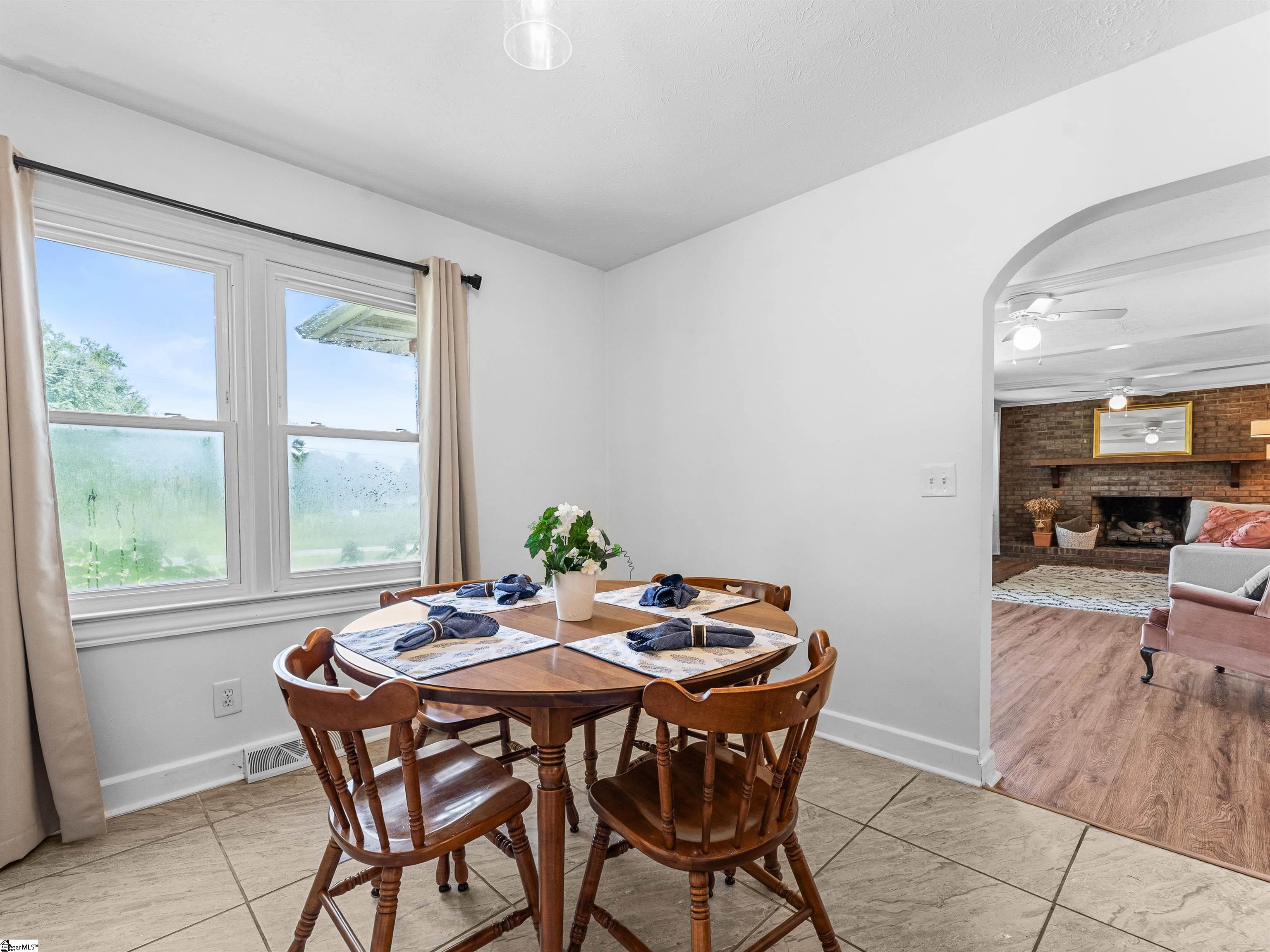 340 Tigerville Road Travelers Rest, SC 29690 - Photo 12 of 39 Gallery Image 12