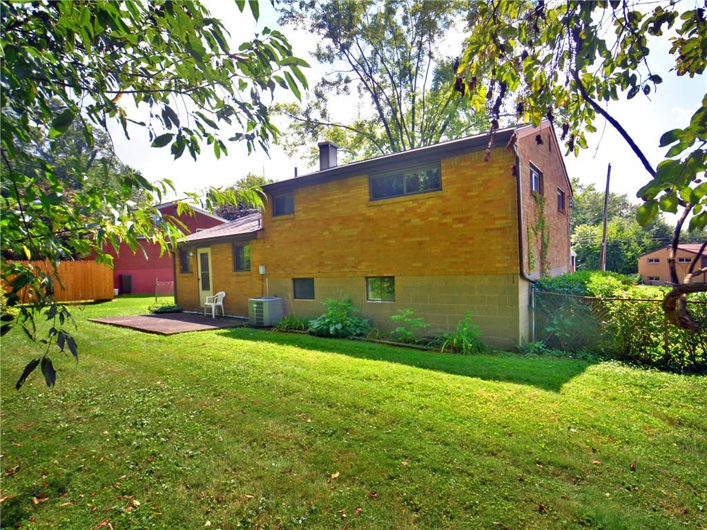 602 Winterberry Road Monroeville, PA 15146 - Photo 20 of 21 Gallery Image 20