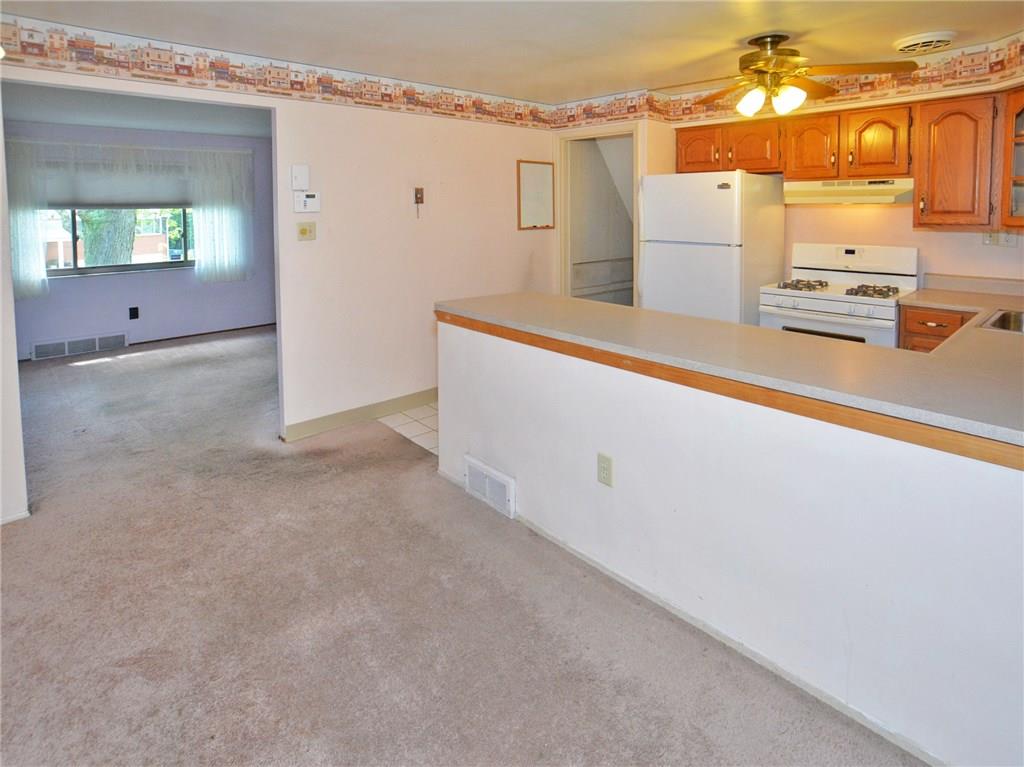 602 Winterberry Road Monroeville, PA 15146 - Photo 7 of 21 Gallery Image 7
