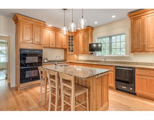 4 Lakeview Road Winchester, MA 01890 - Photo 12 of 30 Gallery Image 12