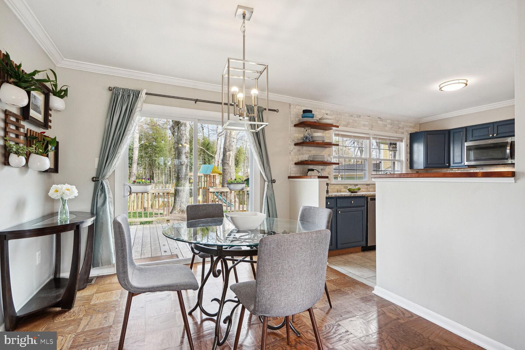 9540 Old Creek Drive Fairfax, VA 22032 - Photo 15 of 36 Dining room toward sliding door