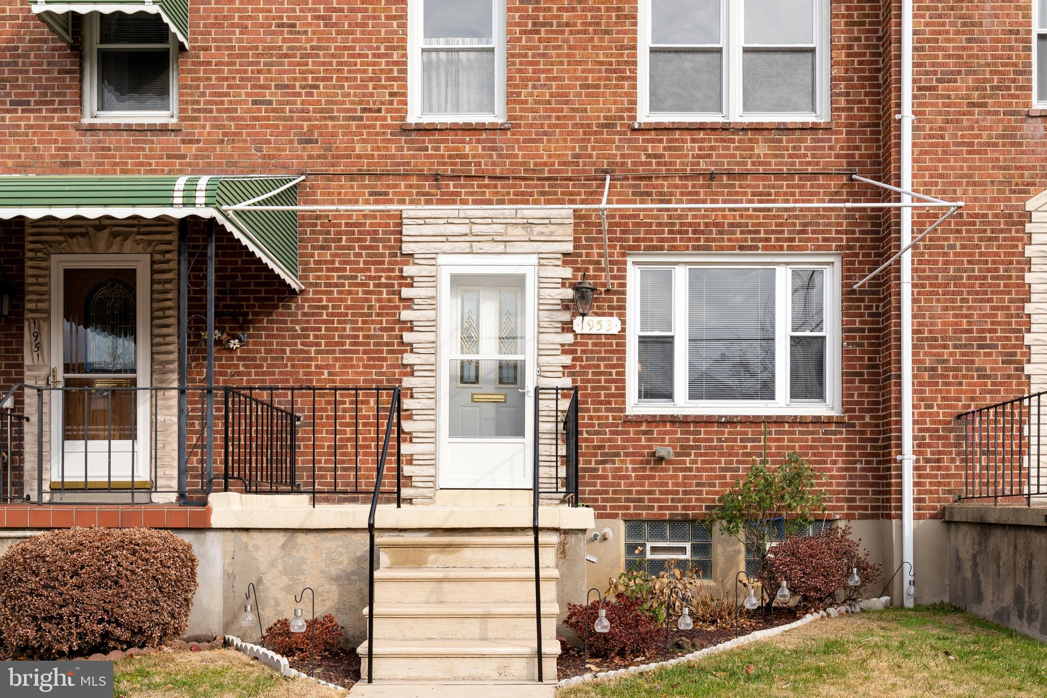 1953 Searles Road Baltimore, MD 21222 - Photo 4 of 28 Gallery Image 4