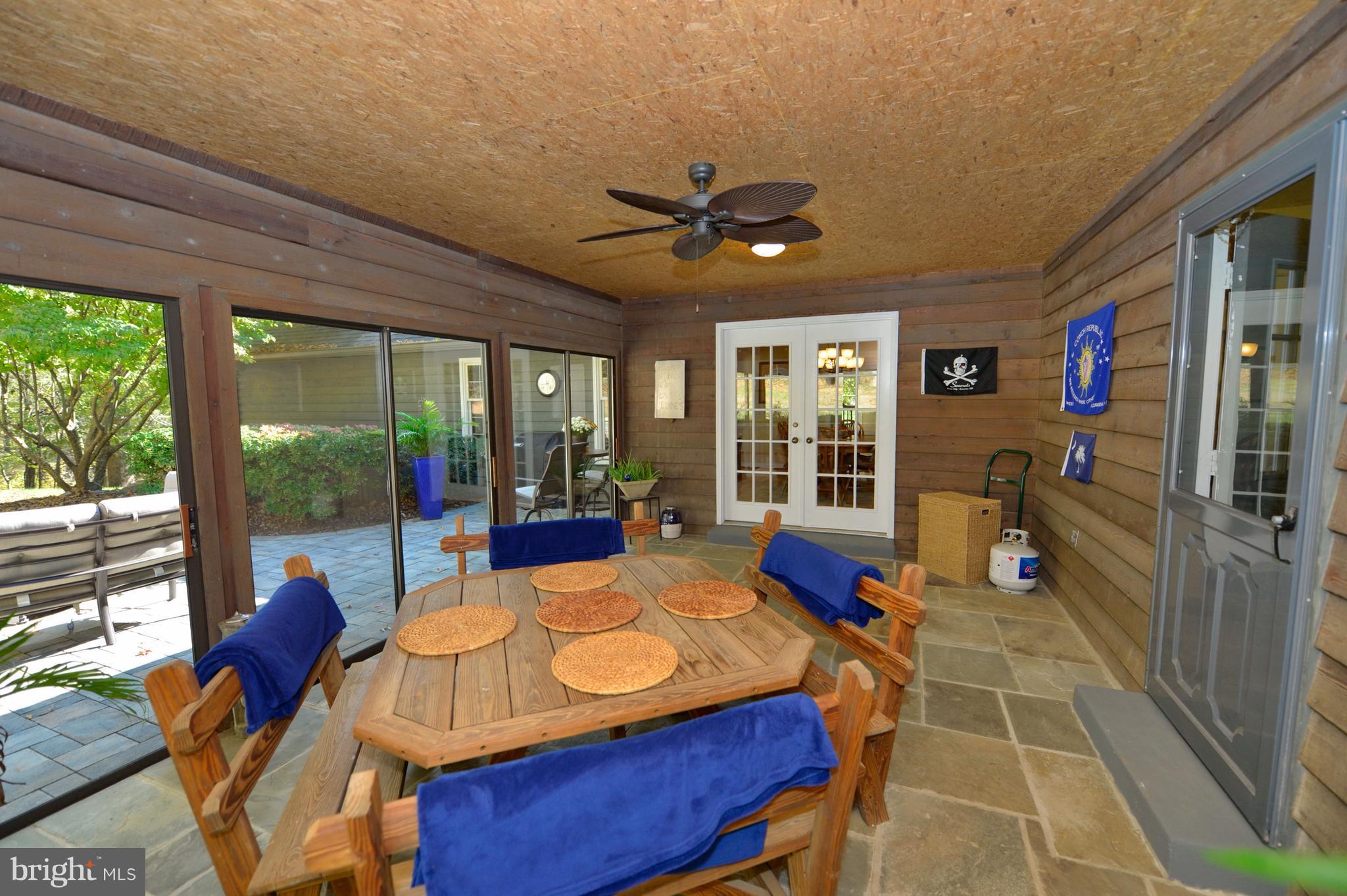 37340 Bolyn Road Purcellville, VA 20132 - Photo 10 of 30 FABULOUS 3 SEASON ROOM OFF REAR TERRACE