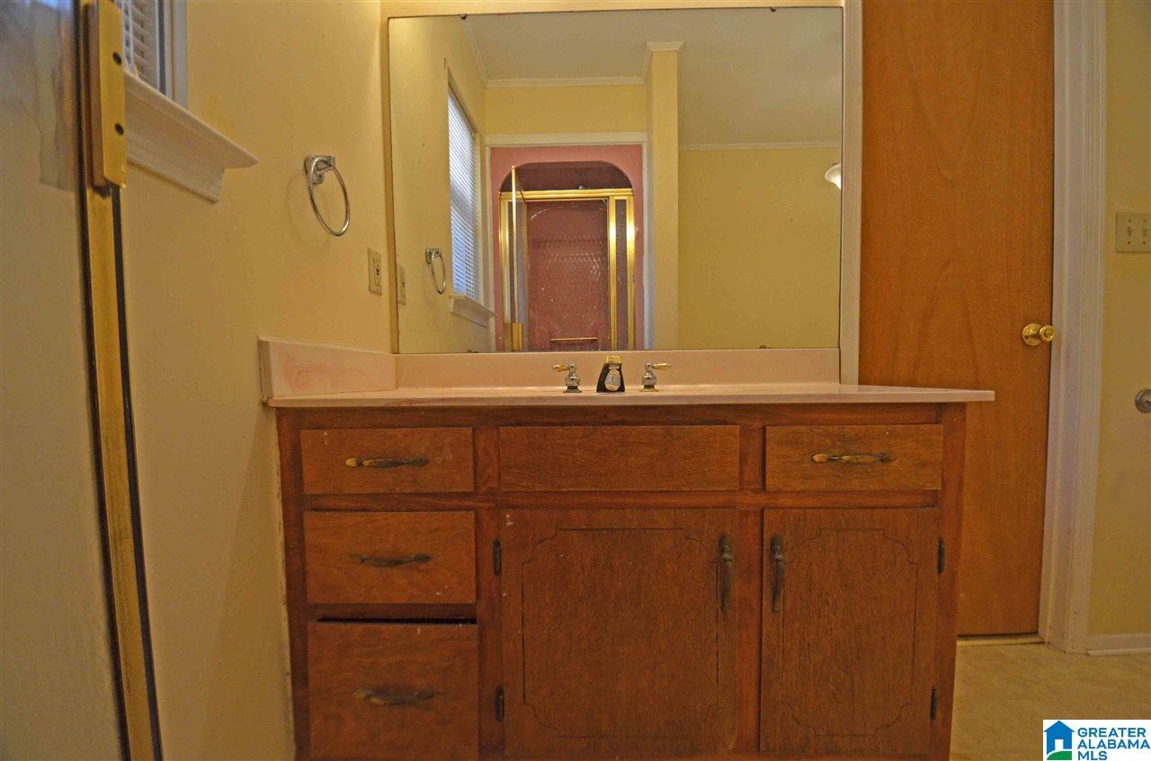 341 County Road 192 Clanton, AL 35046 - Photo 18 of 48