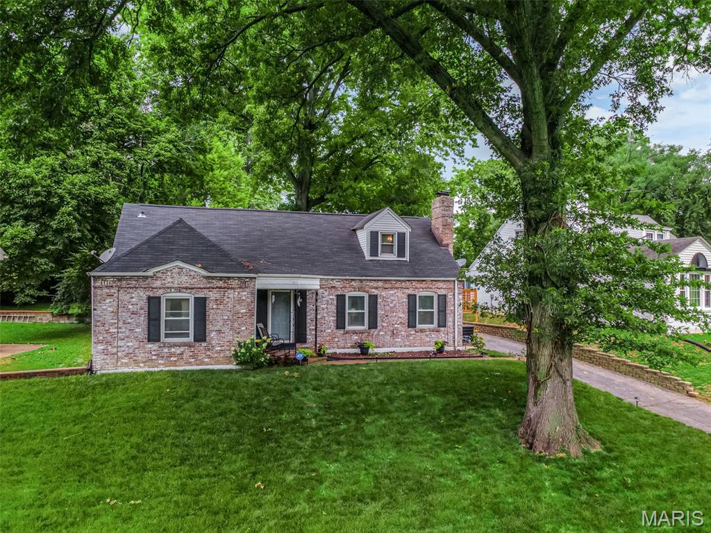 22 Green Acres Road St. Louis, MO 63137 - Photo 1 of 39