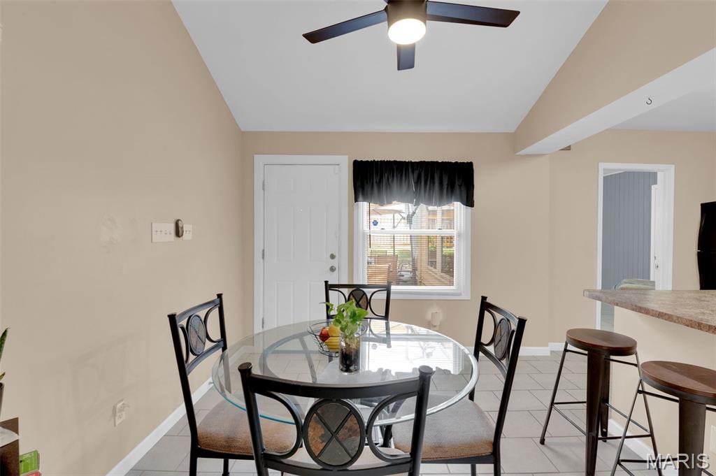 22 Green Acres Road St. Louis, MO 63137 - Photo 13 of 39