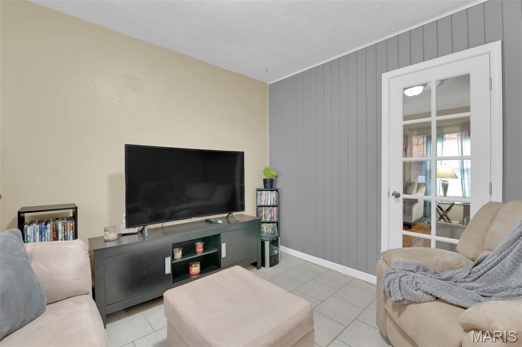 22 Green Acres Road St. Louis, MO 63137 - Photo 16 of 39