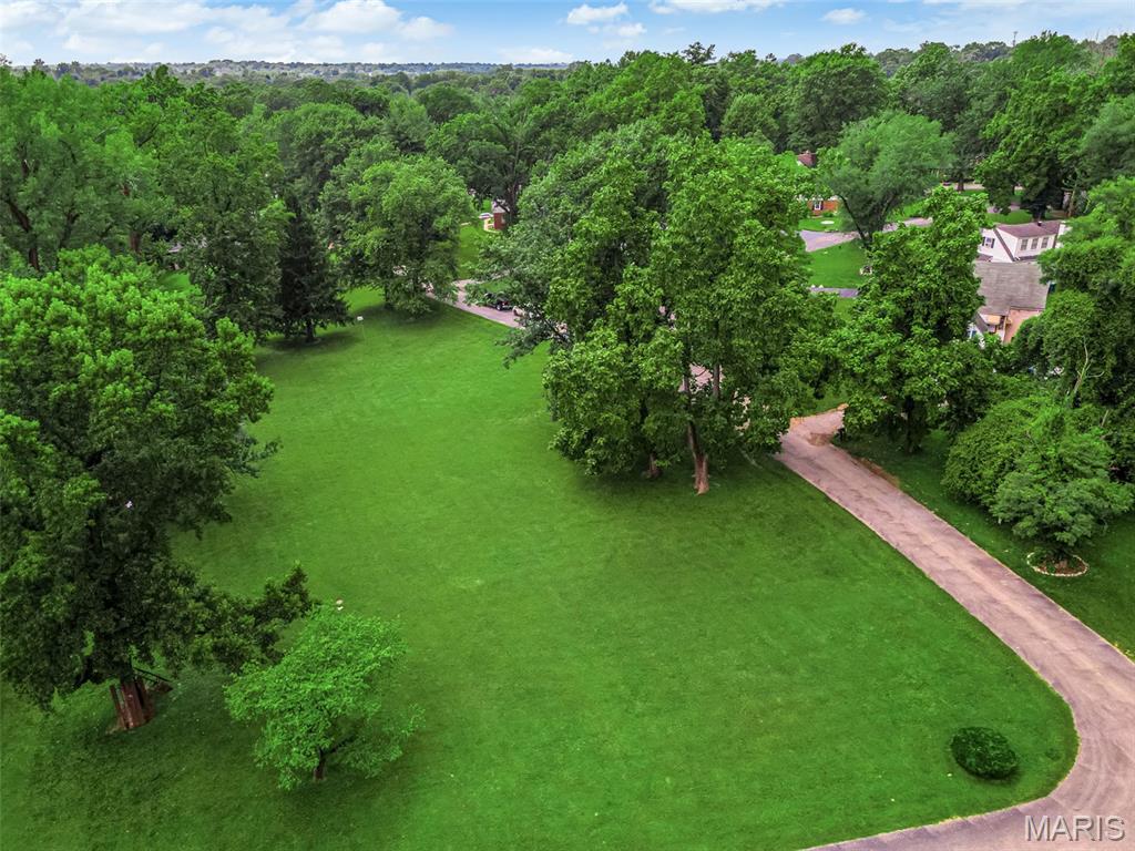 22 Green Acres Road St. Louis, MO 63137 - Photo 2 of 39