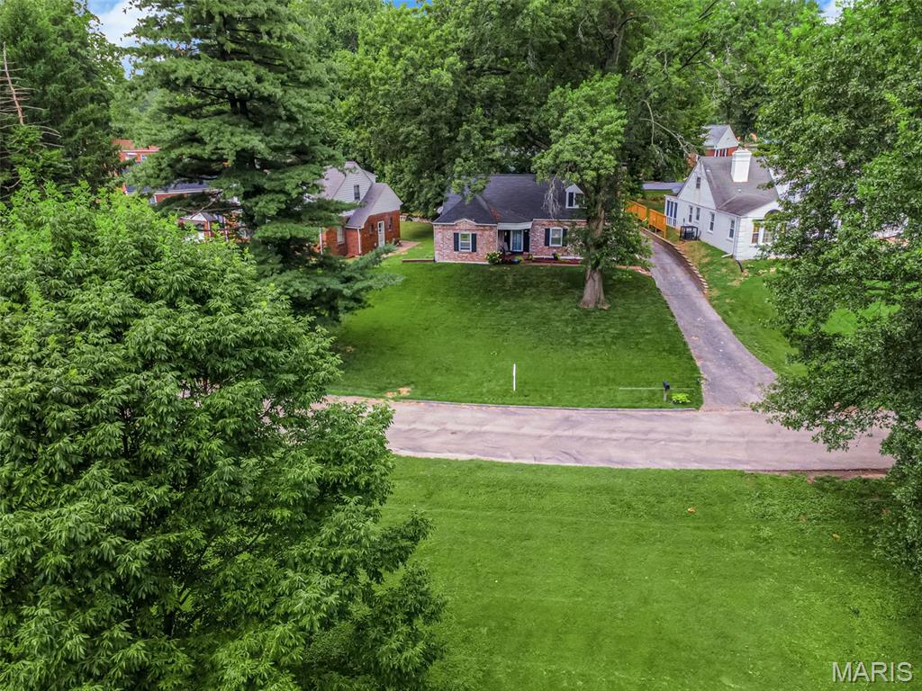 22 Green Acres Road St. Louis, MO 63137 - Photo 33 of 39