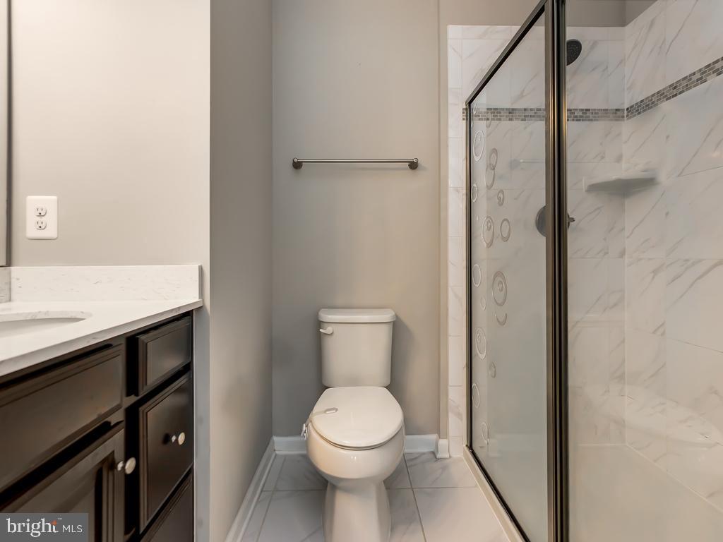 1770 Featherstone Road Woodbridge, VA 22191 - Photo 16 of 28 Gallery Image 16