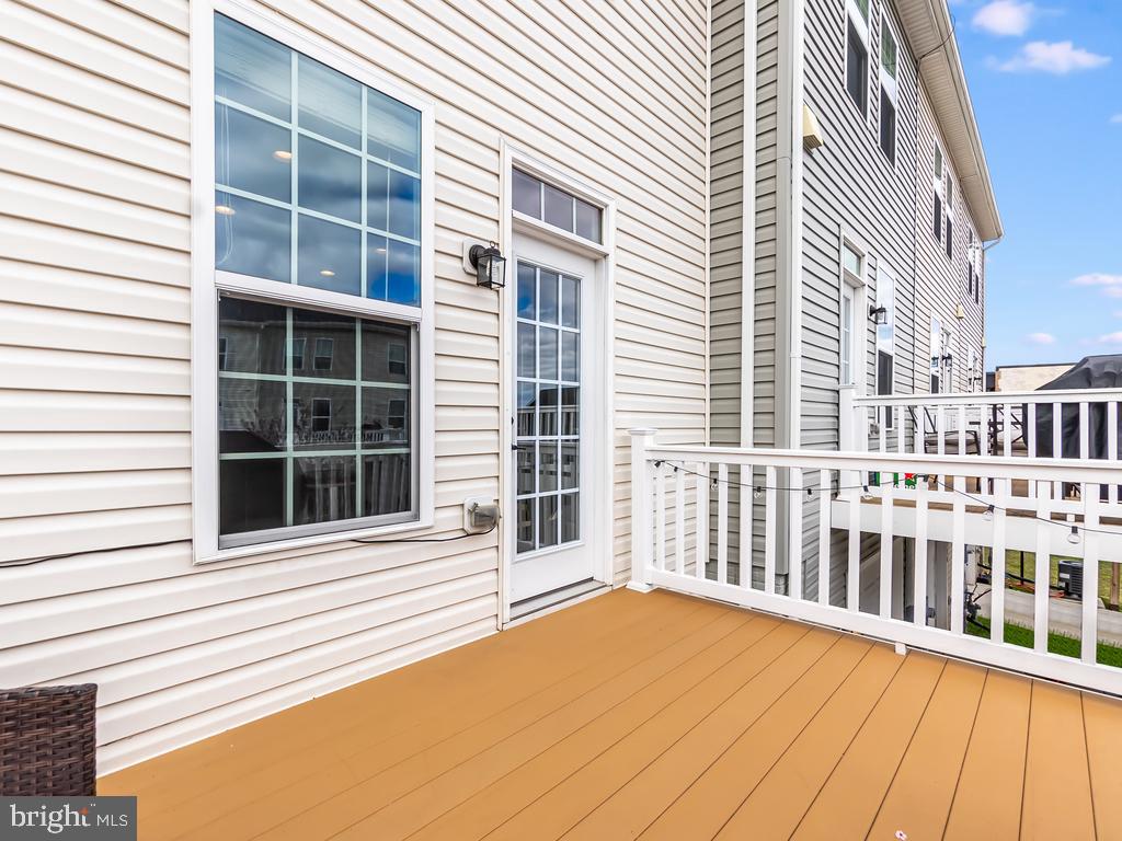 1770 Featherstone Road Woodbridge, VA 22191 - Photo 22 of 28 Gallery Image 22