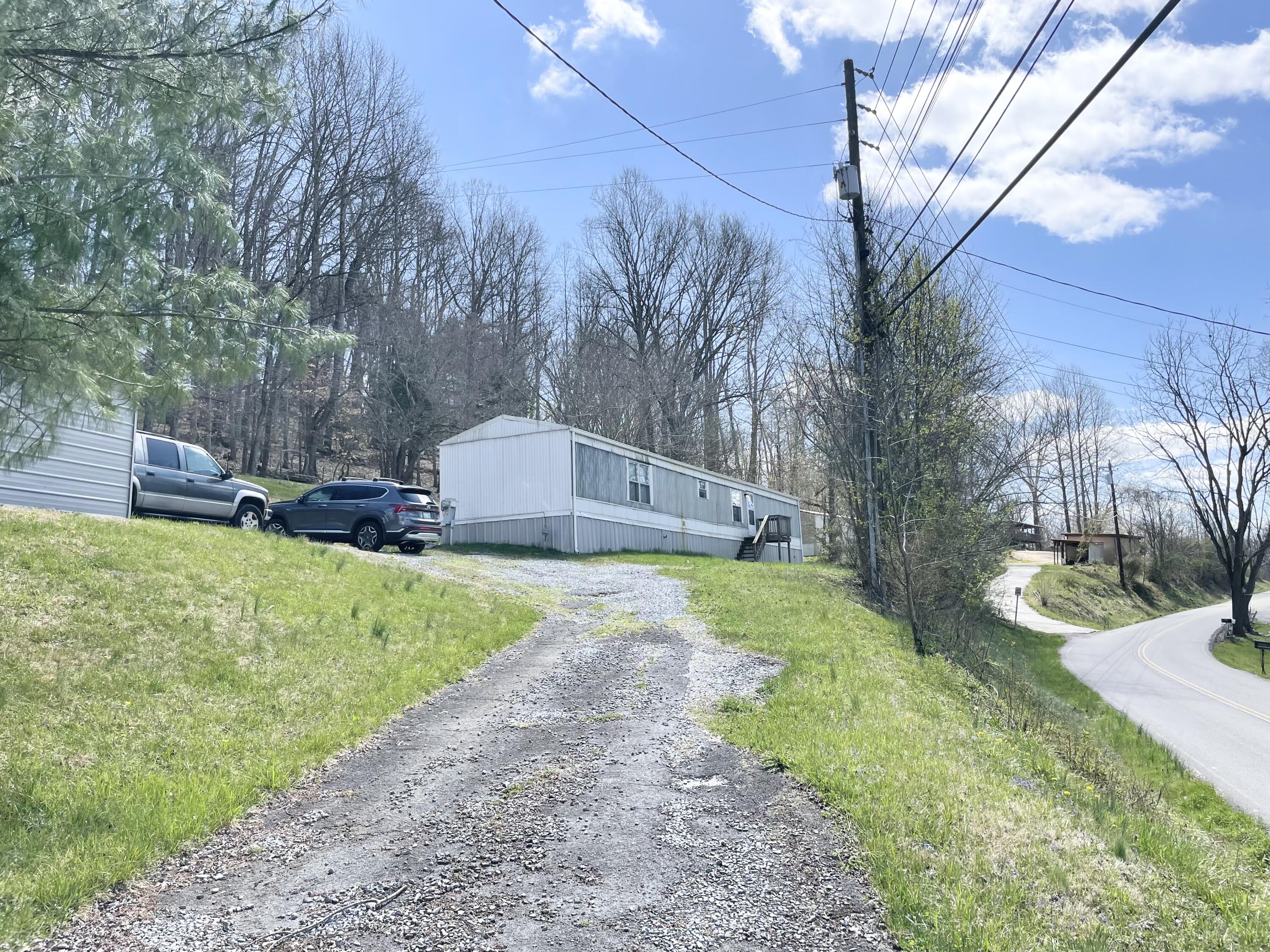 501 Weaver Branch Road Bluff City, TN 37618 - Photo 3 of 49 6118E435-5099-4E43-8F49-A71858EC05AE