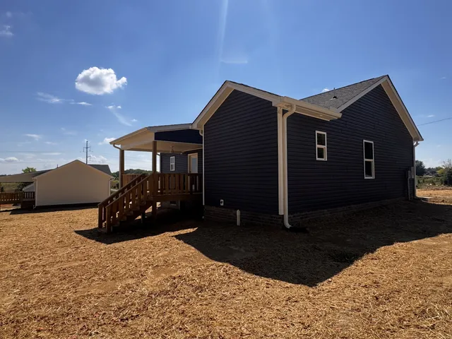 $329,900 | 1244 Vickie Lane, Portland, TN 37148