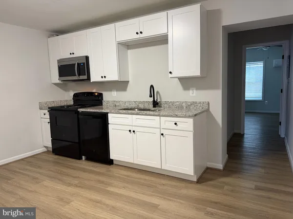 $1,390 | 17476 Piney Point Road, Unit 5, Piney Point, MD 20690