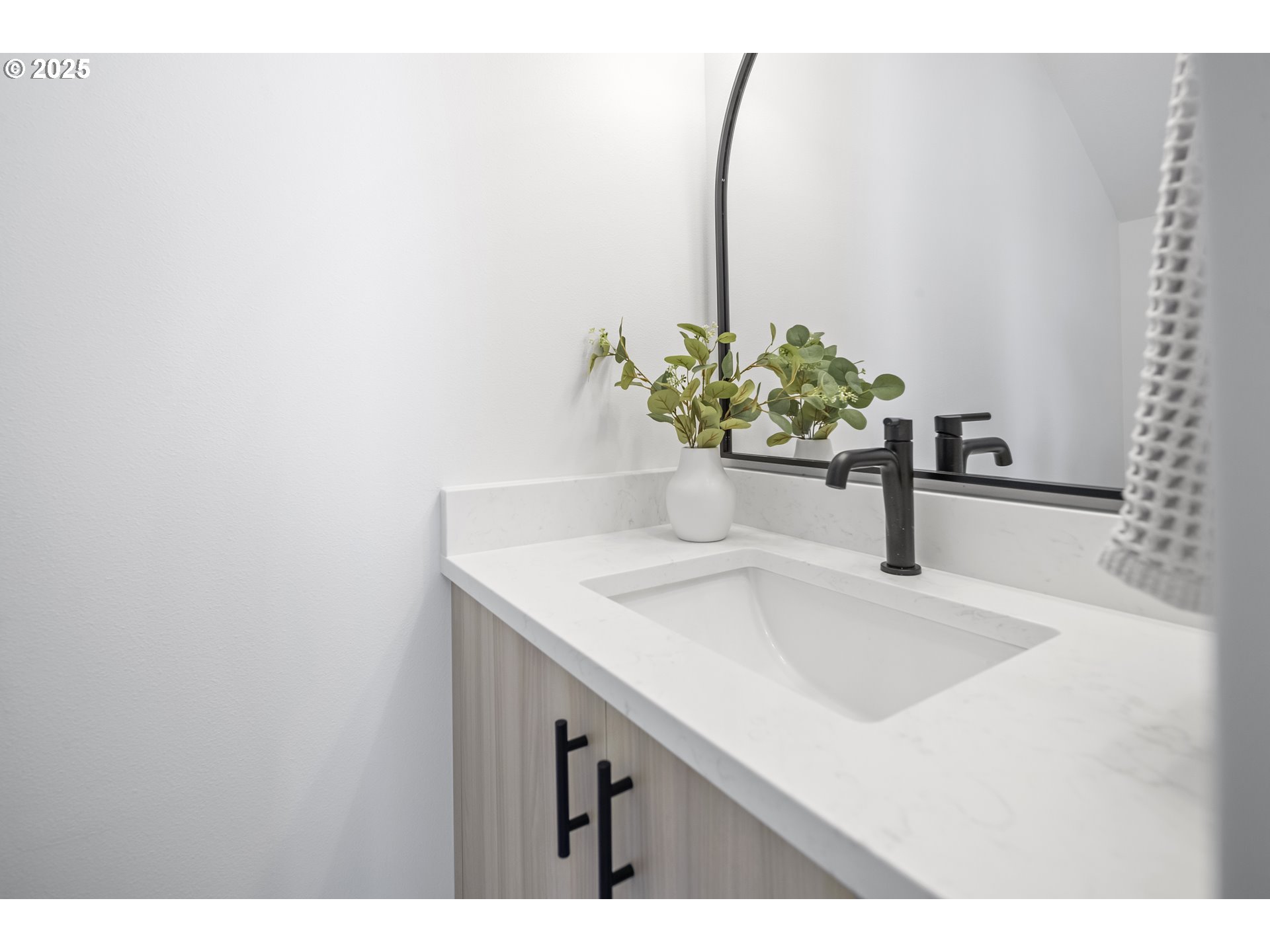 4730 Southeast 65th Avenue Portland, OR 97206 - Photo 12 of 16 a close view of sink