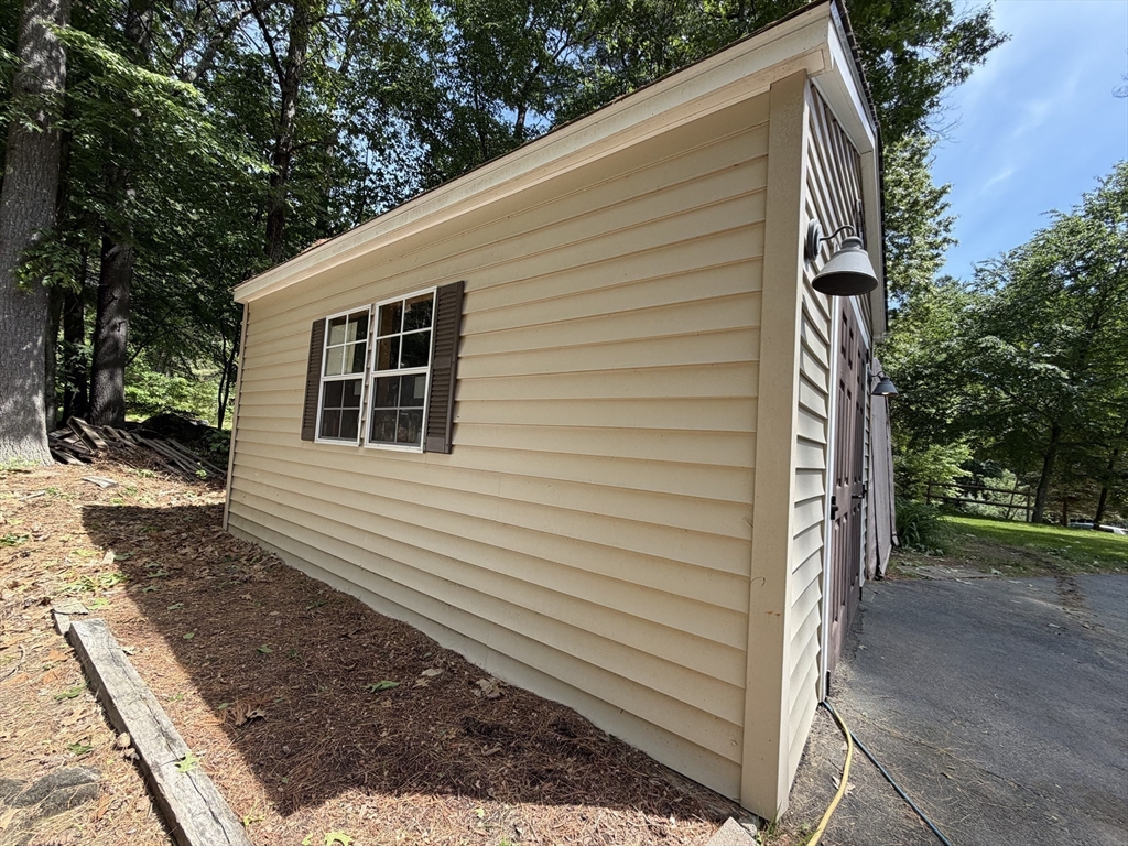 20 Pinecrest Road, Unit 20 Uxbridge, MA 01569 - Photo 20 of 26