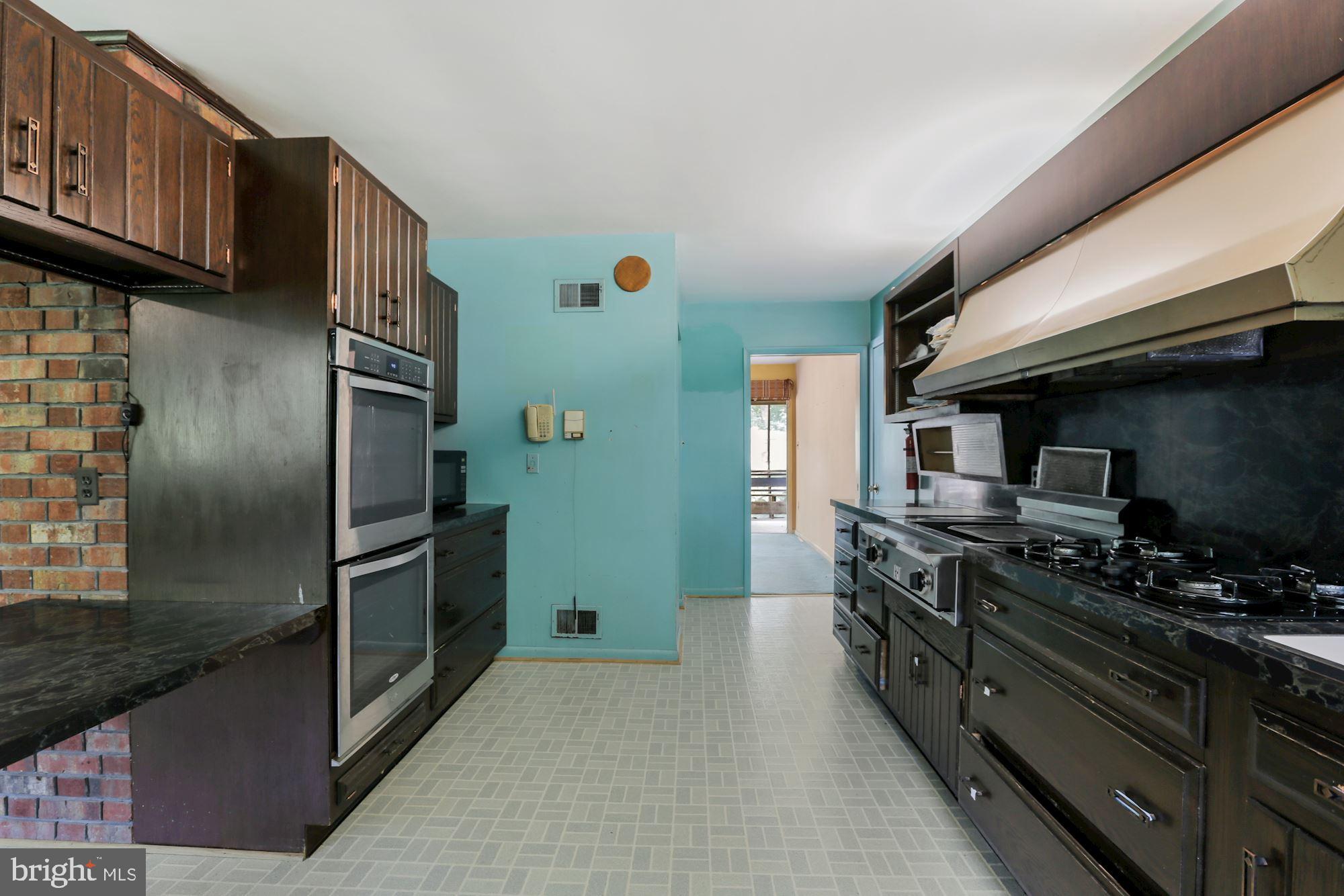 2906 Covington Road Silver Spring, MD 20910 - Photo 8 of 21 Gallery Image 8
