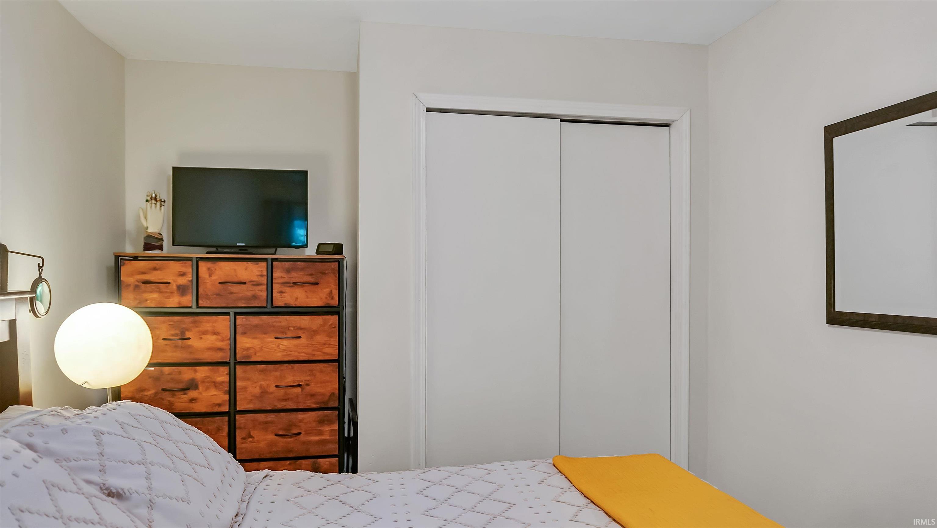 6260 South Fairfax Road Bloomington, IN 47401 - Photo 14 of 36
