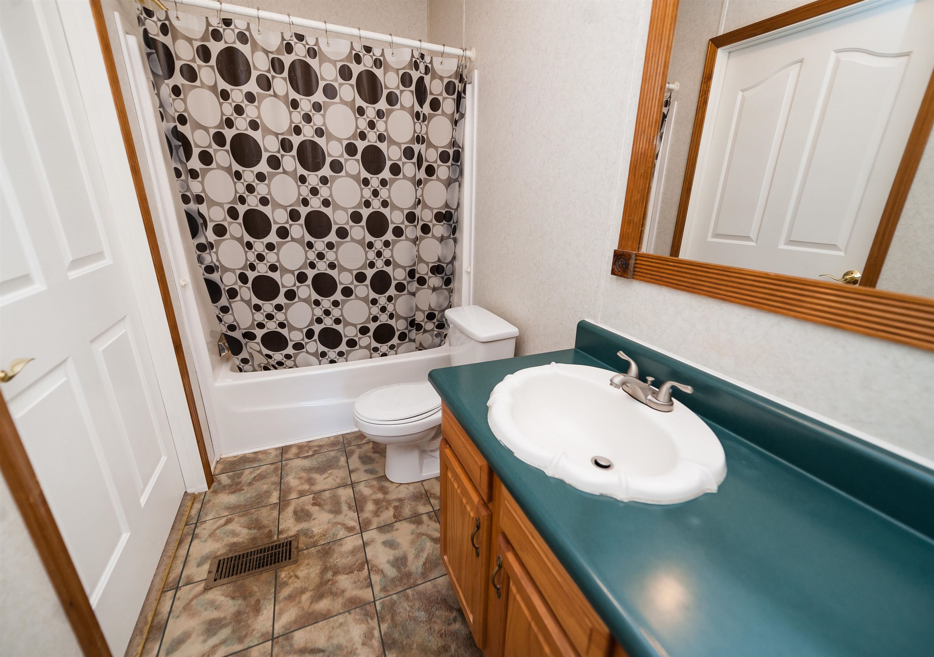 5525 State Rd S-42-1890 Chesnee, SC 29323 - Photo 15 of 25