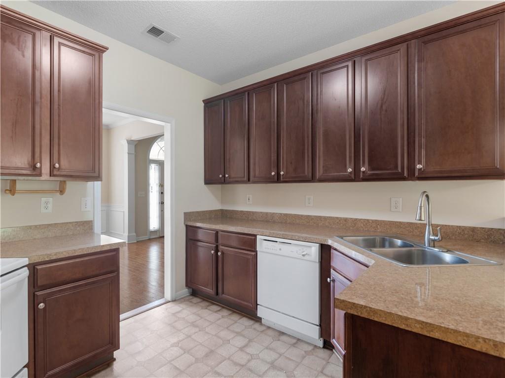 127 Autumn Run Place Villa Rica, GA 30180 - Photo 11 of 24