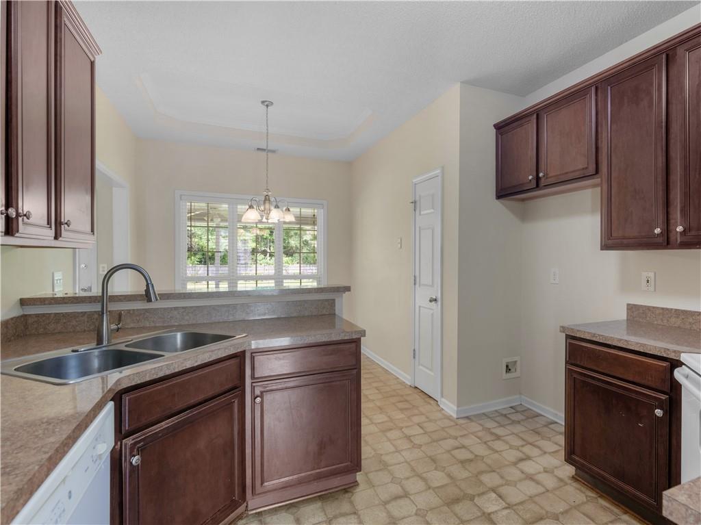 127 Autumn Run Place Villa Rica, GA 30180 - Photo 12 of 24