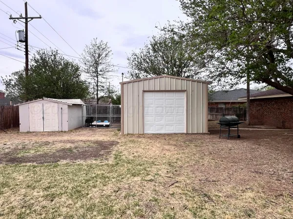 $259,000 | 323 Centre Street, Hereford, TX 79045
