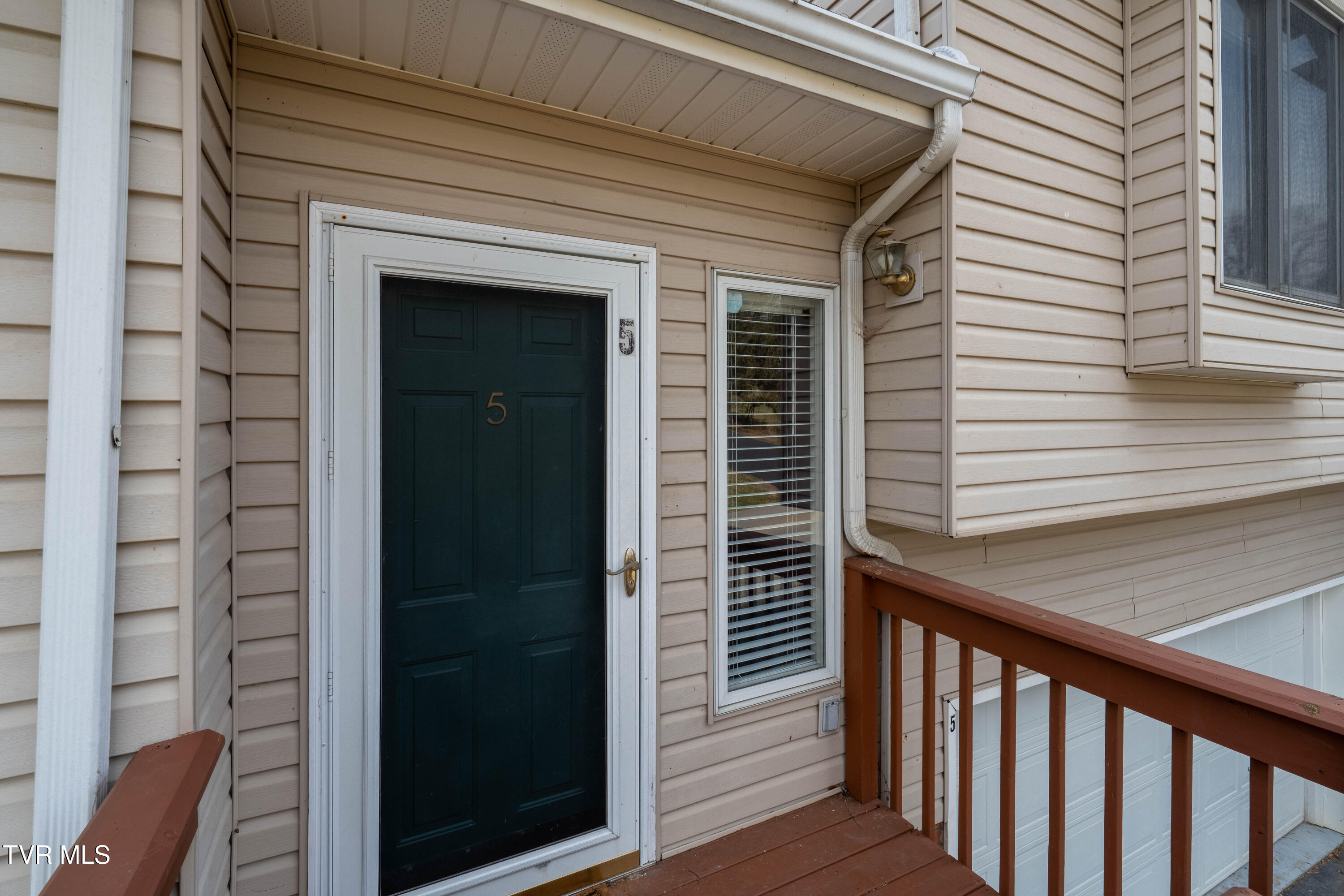 105 Cedar Grove Road, Unit 5 Johnson City, TN 37601 - Photo 4 of 34 105 Cedar Grove Rd (4 of 34)