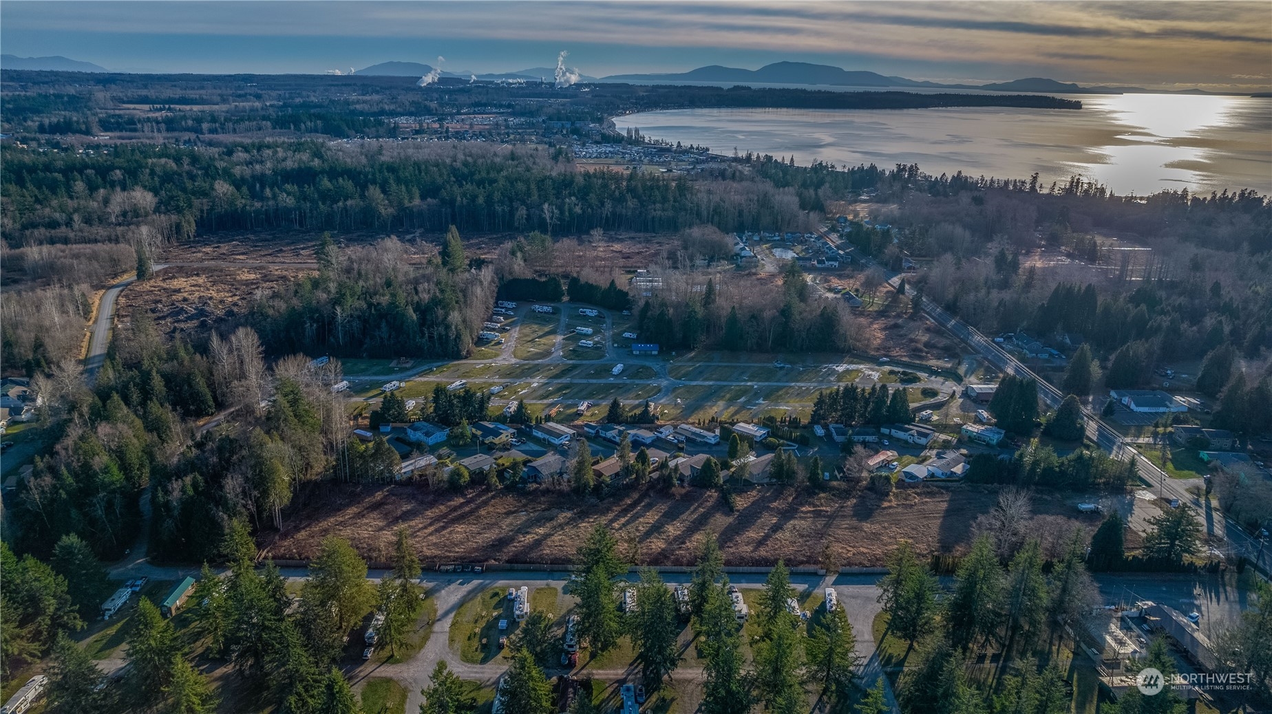 8394 Harborview Road Blaine, WA 98230 - Photo 8 of 13 Gallery Image 8